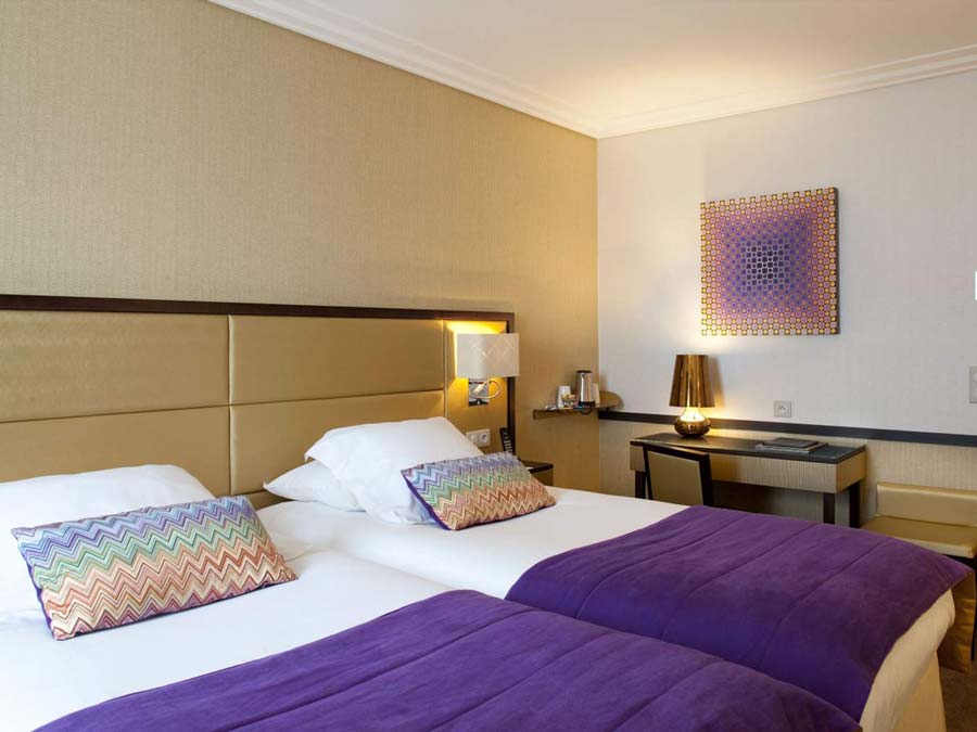 hotel-paris-neuilly-chambre-classique-violet-1