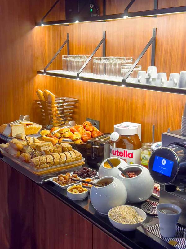 hotel-paris-neuilly-petit-dejeuner-riches-en-energie